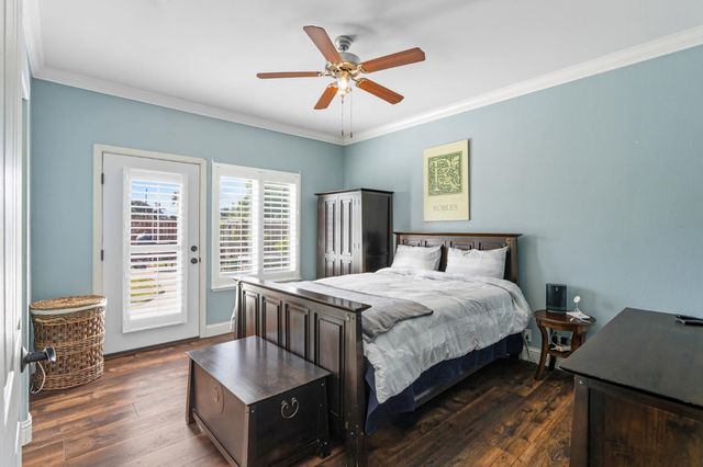 9975 River View Cir, Stockton, CA 95209