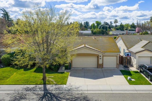 9975 River View Cir, Stockton, CA 95209