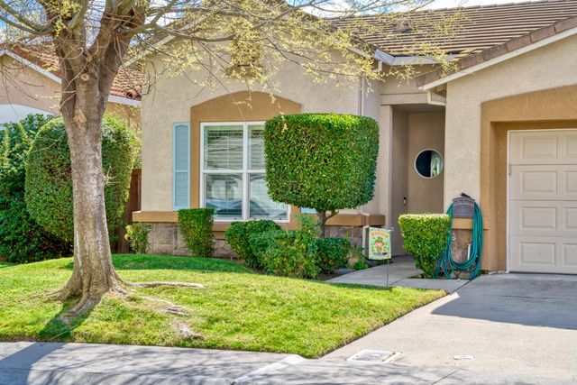 9975 River View Cir, Stockton, CA 95209