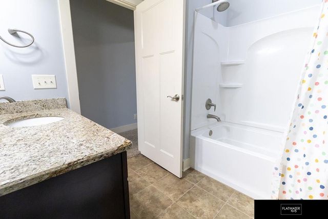 4614 S 193 Street, Omaha, NE 68135