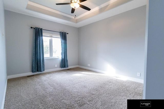 4614 S 193 Street, Omaha, NE 68135