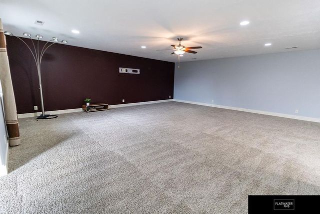 4614 S 193 Street, Omaha, NE 68135