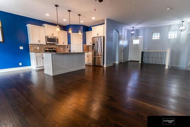 4614 S 193 Street, Omaha, NE 68135