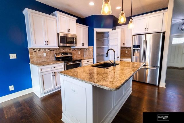 4614 S 193 Street, Omaha, NE 68135