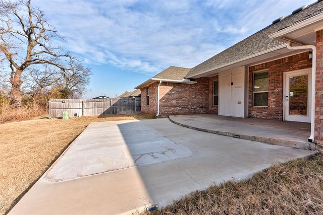 2313 Northfork Drive, Oklahoma City, OK 73160