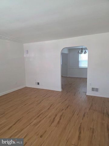 1554 CLAYTON RD, Wilmington, DE 19805