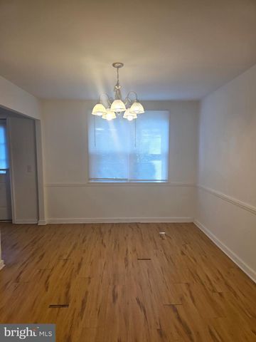1554 CLAYTON RD, Wilmington, DE 19805
