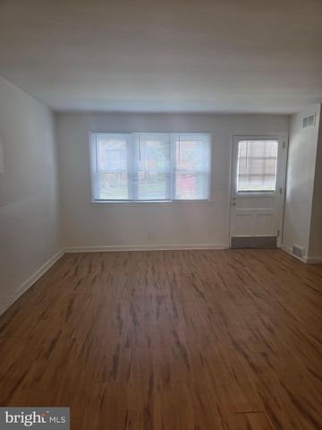 1554 CLAYTON RD, Wilmington, DE 19805
