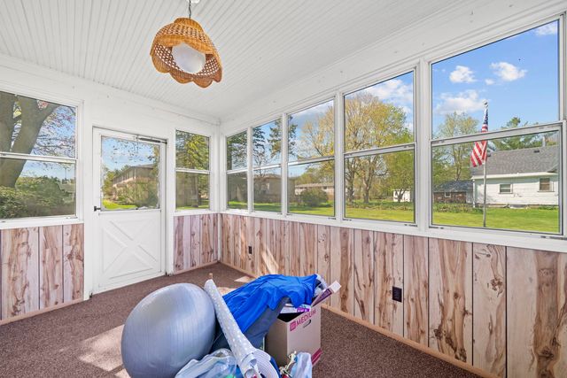 523 W Harrison Street, Belvidere, IL 61008
