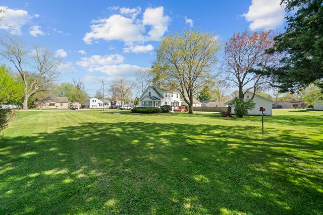 523 W Harrison Street, Belvidere, IL 61008