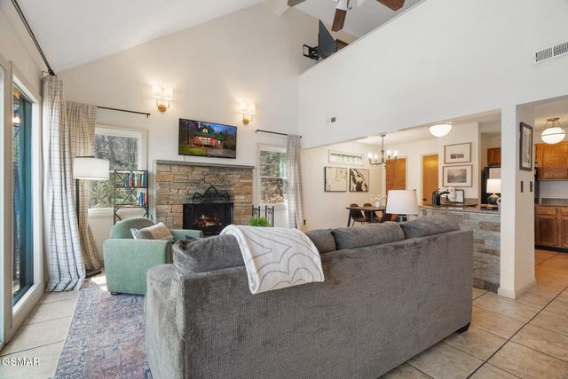 2119 N Tamins Drive, Gatlinburg, TN 37738