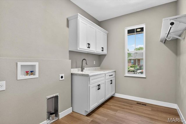 125 Gladwyn Drive, Millstadt, IL 62260