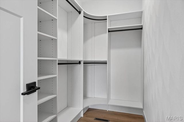 125 Gladwyn Drive, Millstadt, IL 62260