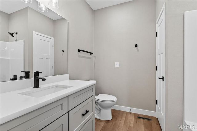 125 Gladwyn Drive, Millstadt, IL 62260