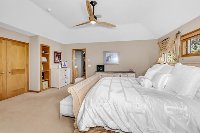 21157 Ridgewood Trail, Lakeville, MN 55044