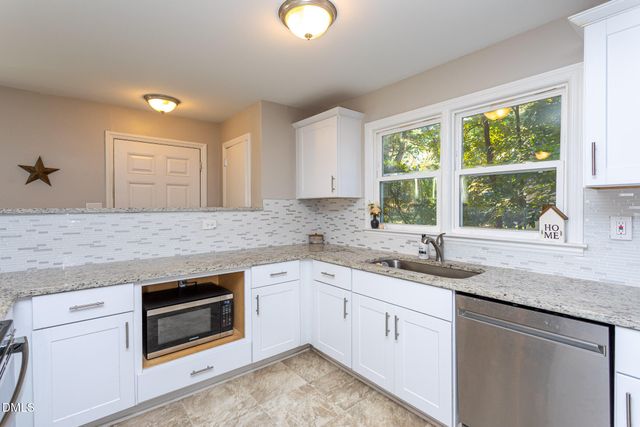 10222 S Chestnut Street, Middlesex, NC 27557