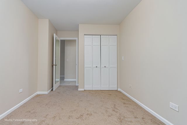 46 6th Avenue GJ, La Grange, IL 60525