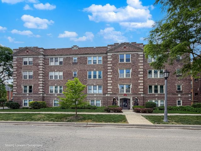 46 6th Avenue GJ, La Grange, IL 60525