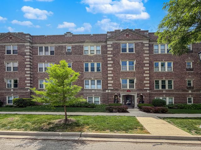 46 6th Avenue GJ, La Grange, IL 60525