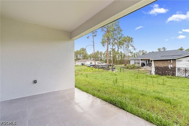 928 Milwaukee BLVD, Lehigh Acres, FL 33974