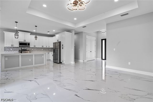 928 Milwaukee BLVD, Lehigh Acres, FL 33974