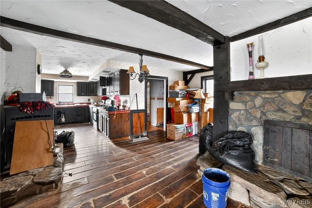 7 Pruyn Street, Bainbridge, NY 13733