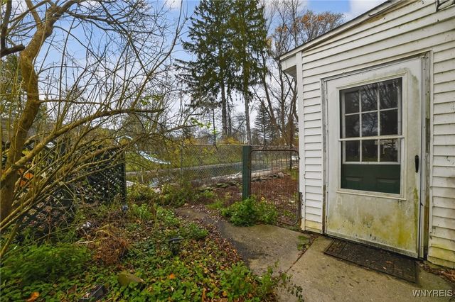 7 Pruyn Street, Bainbridge, NY 13733