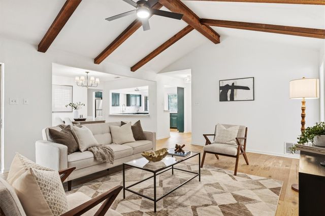 4835 Trail Crest CIR, Austin, TX 78735