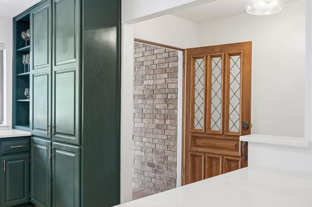 4835 Trail Crest CIR, Austin, TX 78735