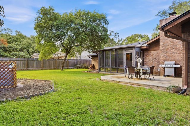 4835 Trail Crest CIR, Austin, TX 78735