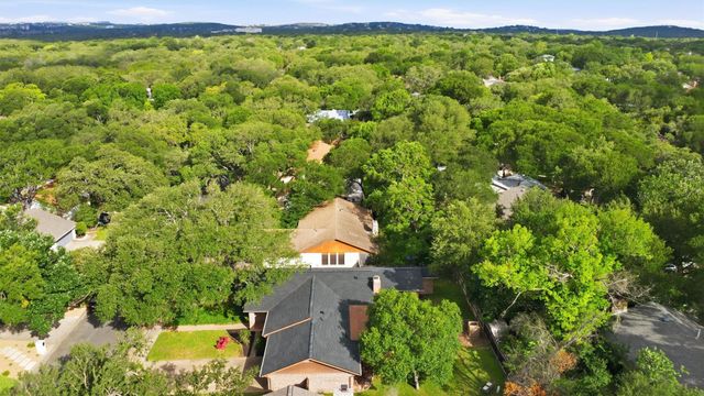4835 Trail Crest CIR, Austin, TX 78735
