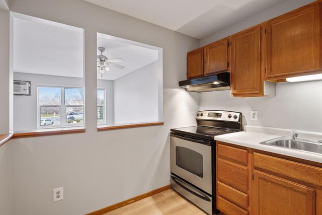 720 3rd Avenue NE 113, Minneapolis, MN 55413