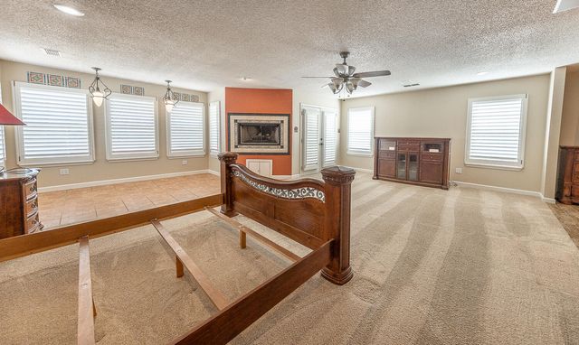2615 Saratoga Avenue, Lubbock, TX 79407