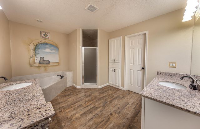 2615 Saratoga Avenue, Lubbock, TX 79407