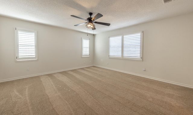 2615 Saratoga Avenue, Lubbock, TX 79407