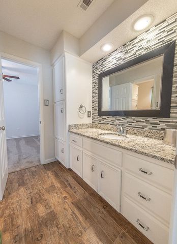 2615 Saratoga Avenue, Lubbock, TX 79407