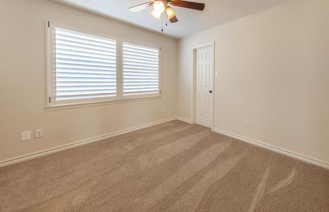 2615 Saratoga Avenue, Lubbock, TX 79407