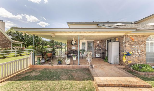 2615 Saratoga Avenue, Lubbock, TX 79407