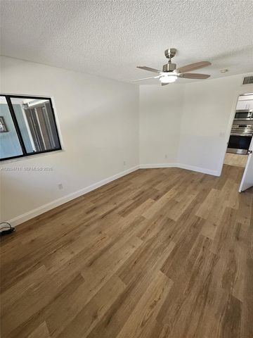 19800 SW 103rd Court 201, Cutler Bay, FL 33157