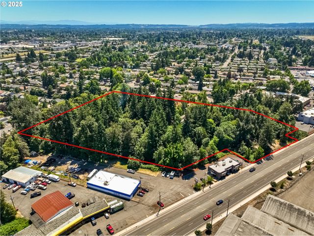 2557 Hummingbird St Ne, Salem, OR 97301