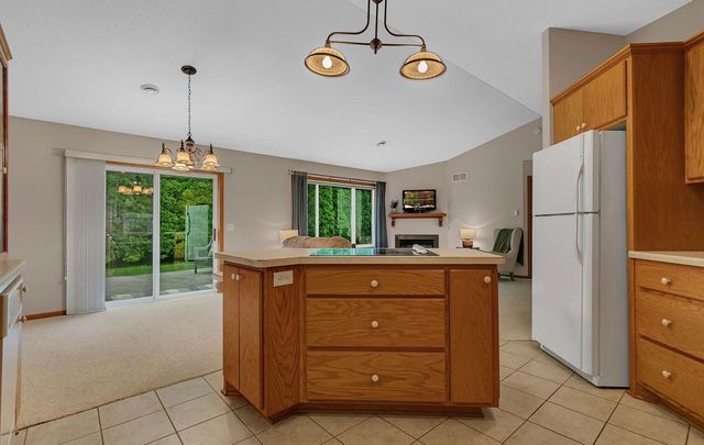 1004 Oak Pond Drive, Sartell, MN 56377
