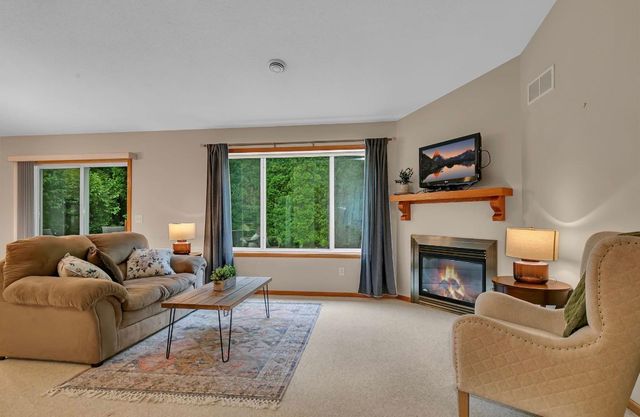 1004 Oak Pond Drive, Sartell, MN 56377
