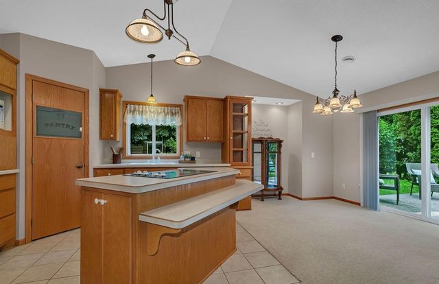 1004 Oak Pond Drive, Sartell, MN 56377