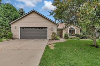 1004 Oak Pond Drive, Sartell, MN 56377