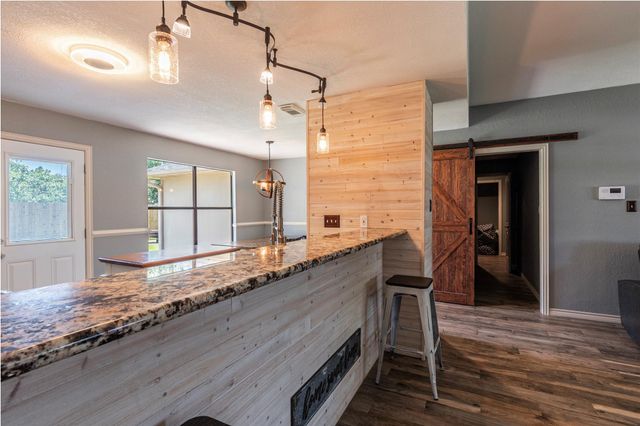 3014 County Road 855c, Alvin, TX 77511