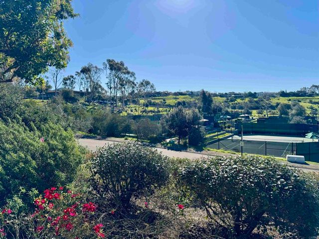 8291 Santaluz Village Grn N, San Diego, CA 92127