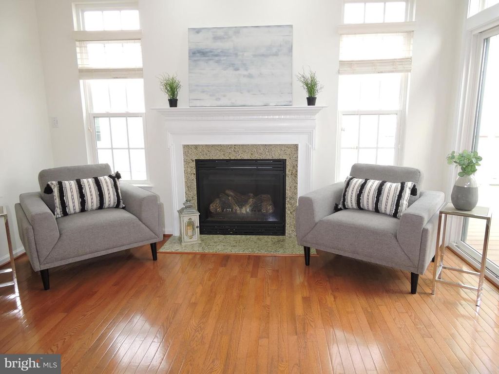 Image 5 of property listing at 331 TUFTON CIRCLE, Fallston, MD 21047