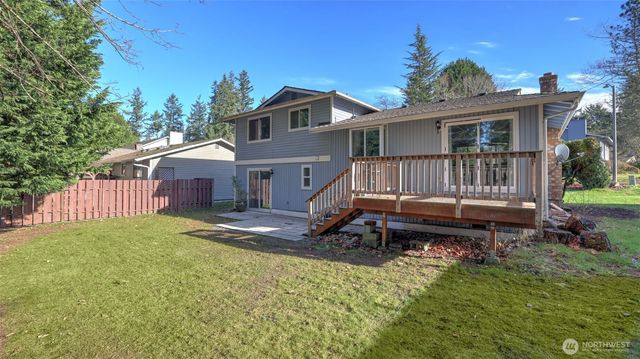 17815 152nd Place SE, Renton, WA 98058