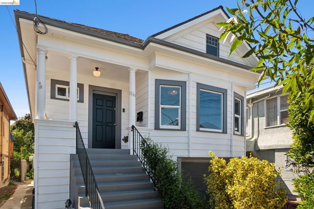 1161 61St St, Oakland, CA 94608