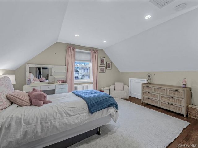 1896 Russell Street, Bellmore, NY 11710